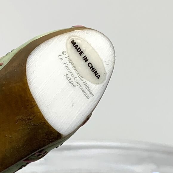 Collectible Miniature Shoe Ornament Christmas Decoration - Picture 9 of 10